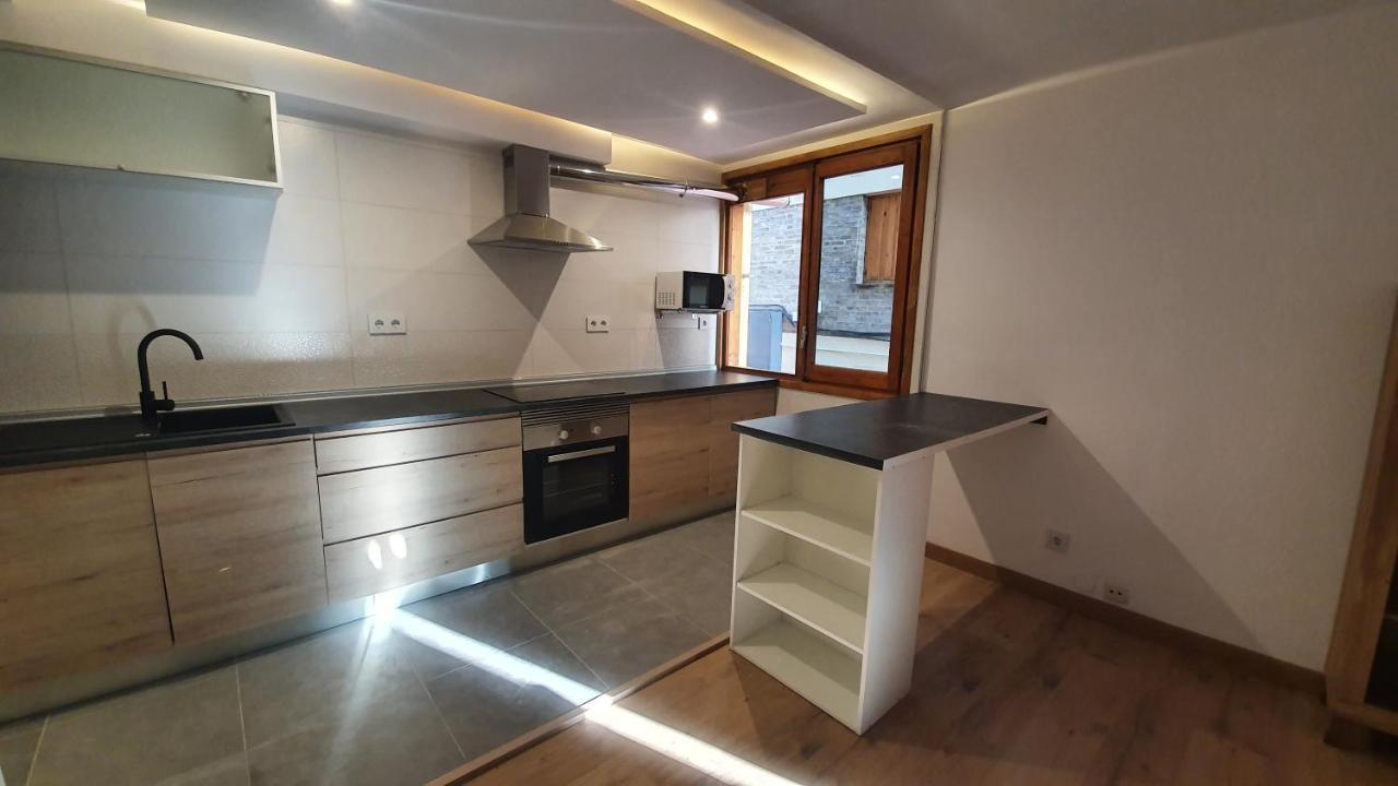 Xia Apartaments Con Acceso A Piscina Rialp Luaran gambar